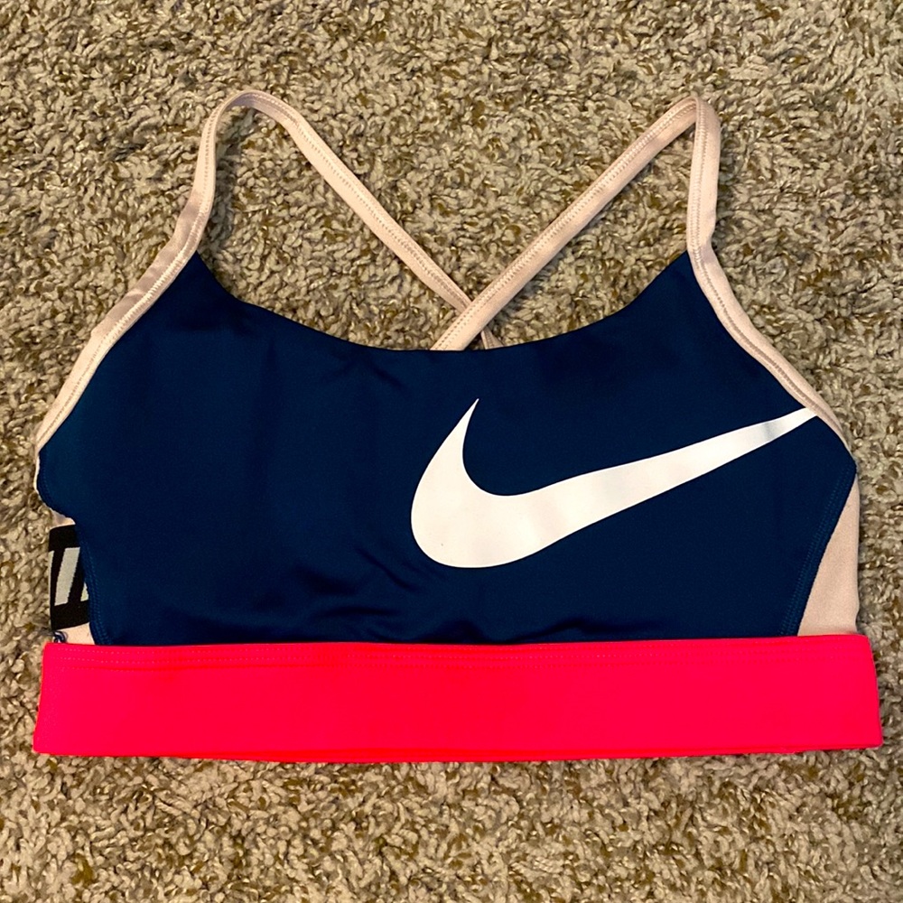 Nike Dri-Fit Criss Cross Sports Bra